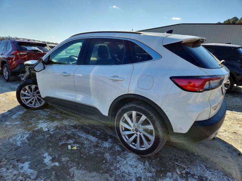 Photo 2 from auction – 2021 FORD ESCAPE TIT with VIN 1FMCU9DZ5MUA24352