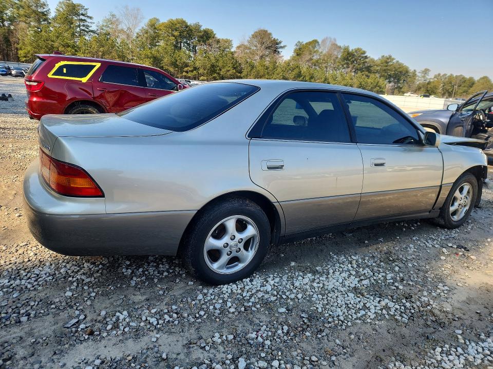 Photo 3 from auction – 1999 LEXUS ES with VIN JT8BF28G2X0217871