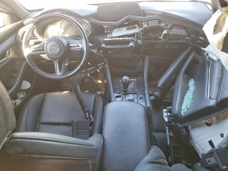 Photo 8 from auction – 2019 MAZDA 3 PREFERRE with VIN JM1BPAMM4K1146714