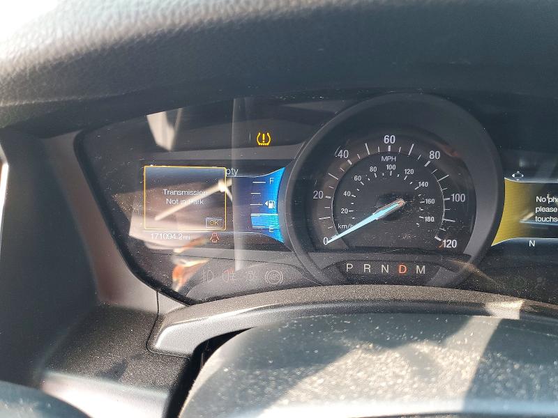Zdjęcie 9 z aukcji – 2016 FORD EXPEDITION z VIN 1FMJK1KT5GEF16620
