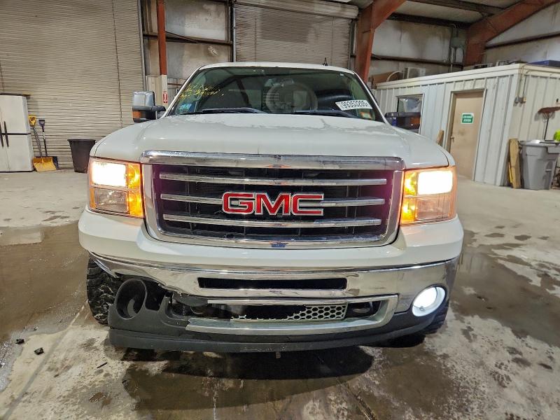 Photo 5 from auction – 2013 GMC SIERRA K15 with VIN 1GTR2VE75DZ374982