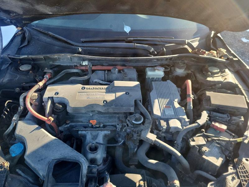 Photo 11 from auction – 2017 HONDA ACCORD HYB with VIN JHMCR6F39HC800196