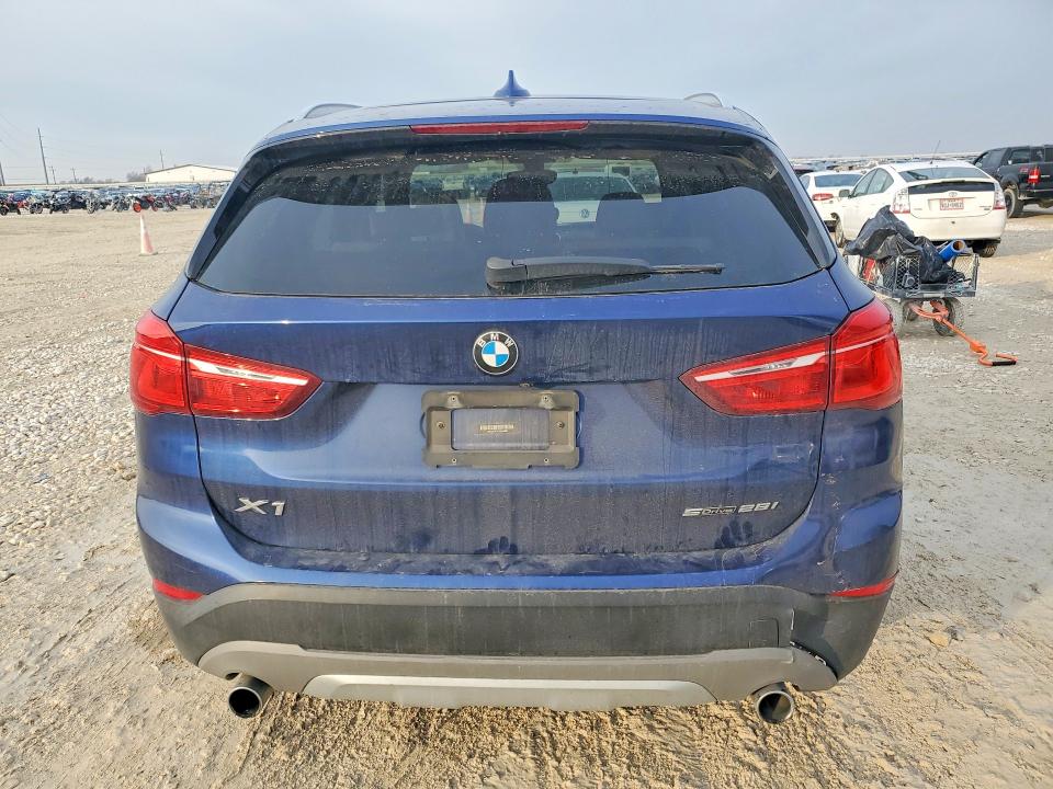 Photo 6 from auction – 2018 BMW X1 with VIN WBXHU7C34J5L06468