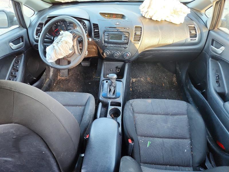 Photo 8 from auction – 2017 KIA FORTE with VIN 3KPFK4A7XHE061222