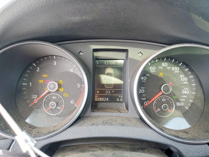 Photo 9 from auction – 2014 VOLKSWAGEN JETTA with VIN 3VWPL7AJ2EM626771