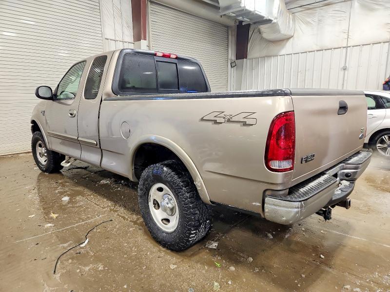 Photo 2 from auction – 2003 FORD F150 with VIN 1FTRX18L23KA84094