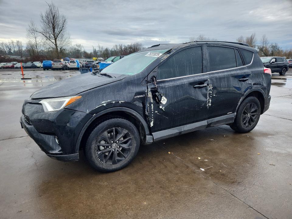 Photo 1 from auction – 2017 TOYOTA RAV4 HV with VIN JTMRJREV2HD127057