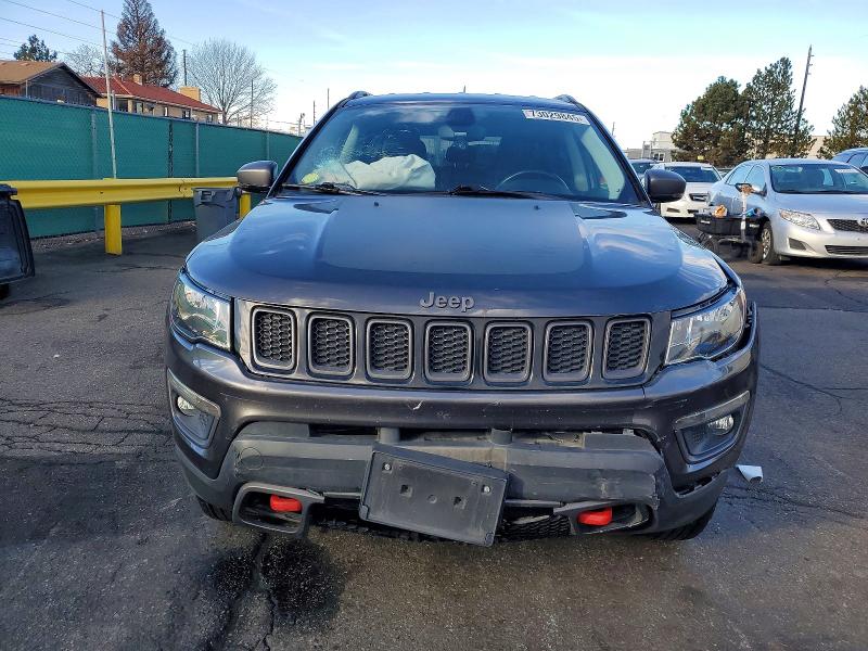 Photo 5 from auction – 2020 JEEP COMPASS with VIN 3C4NJDDB3LT196304