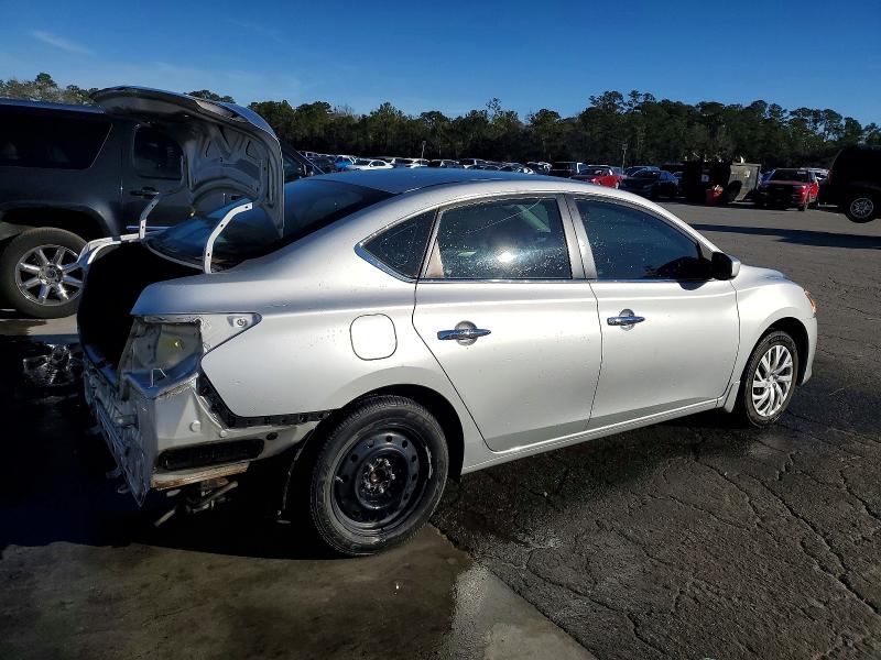 Photo 3 from auction – 2015 NISSAN SENTRA S with VIN 3N1AB7AP4FY372610