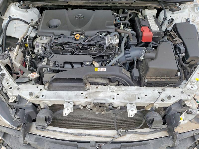 Photo 11 from auction – 2022 TOYOTA CAMRY with VIN 4T1C11AK5NU629670