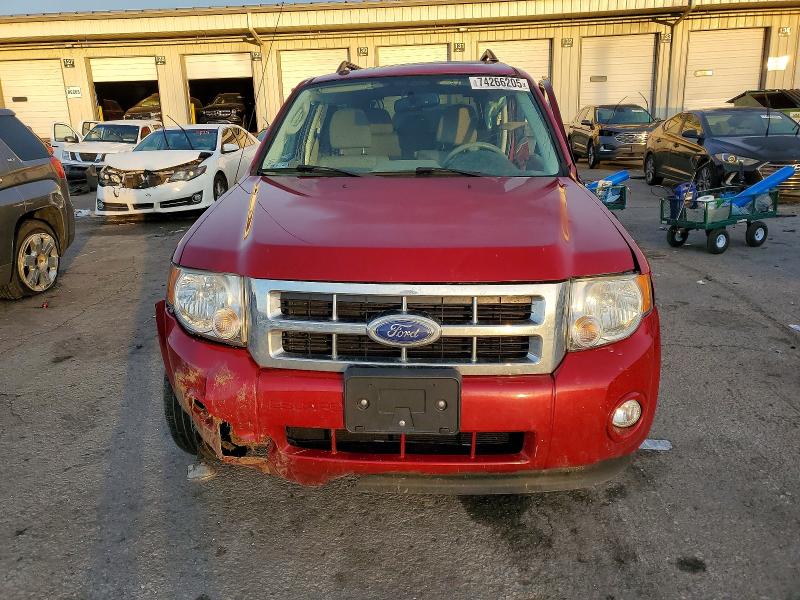 Photo 5 from auction – 2011 FORD ESCAPE with VIN 1FMCU0D74BKC03775