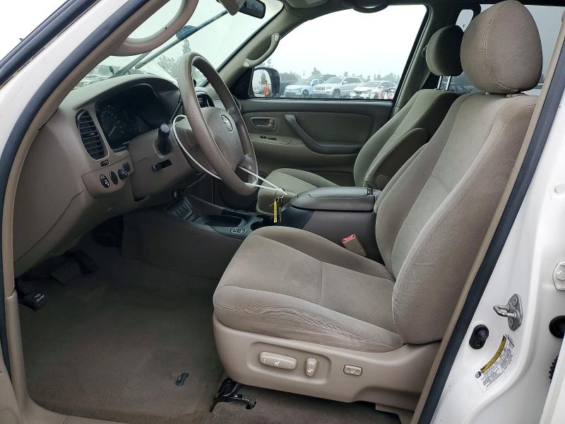 Photo 7 from auction – 2005 TOYOTA SEQUOIA SR with VIN 5TDZT34A55S252902