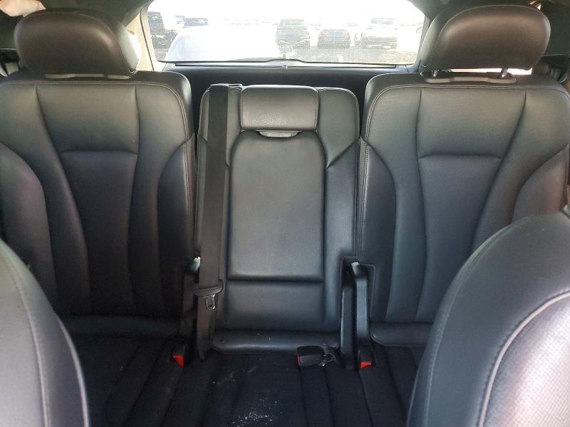 Photo 10 from auction – 2018 AUDI Q7 with VIN WA1VAAF73JD032331