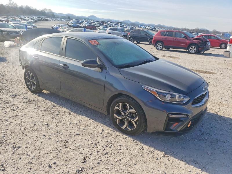 Photo 4 from auction – 2019 KIA FORTE FE with VIN 3KPF24AD5KE095923