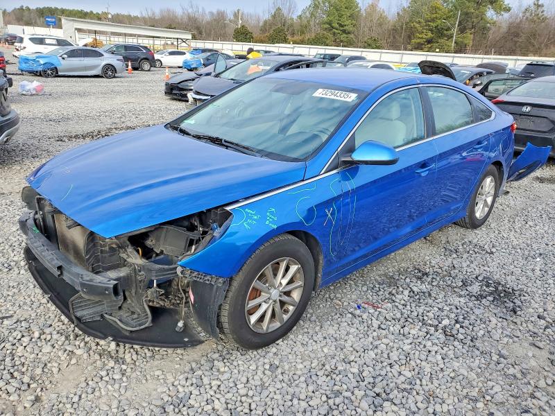 HYUNDAI SONATA SE 2018 with VIN 5NPE24AF0JH607952 - Photo from auction