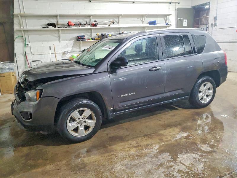 JEEP COMPASS 2015 with VIN 1C4NJCBA2FD334123 - Photo from auction