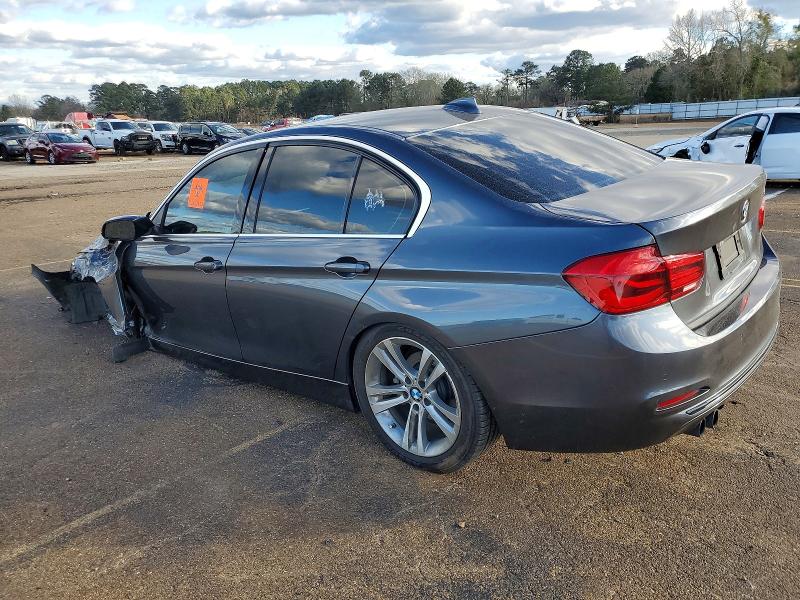 Photo 2 from auction – 2017 BMW 330 I with VIN WBA8B9C38HK885133