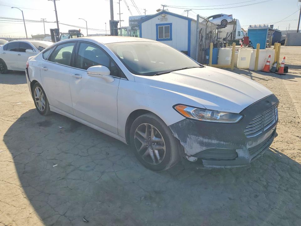 Photo 4 from auction – 2014 FORD FUSION SE with VIN 3FA6P0H7XER284838