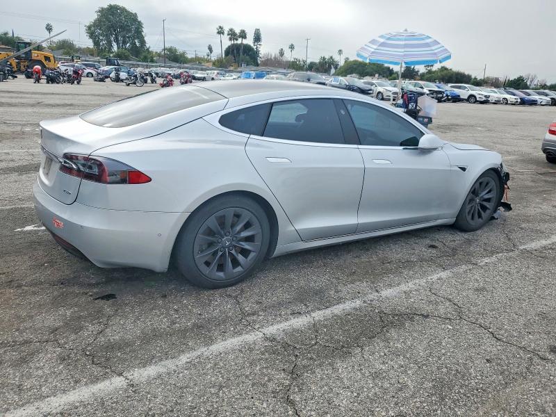 Photo 3 from auction – 2018 TESLA MODEL S with VIN 5YJSA1E20JF270399