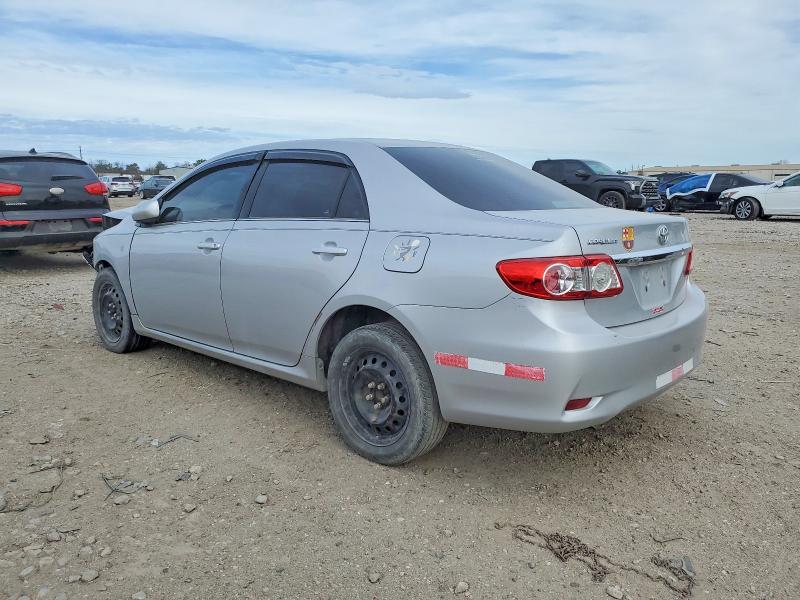 Photo 2 from auction – 2013 TOYOTA COROLLA BA with VIN 2T1BU4EE9DC936395