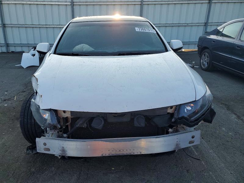 Photo 5 from auction – 2012 ACURA TSX SE with VIN JH4CU2F81CC021693