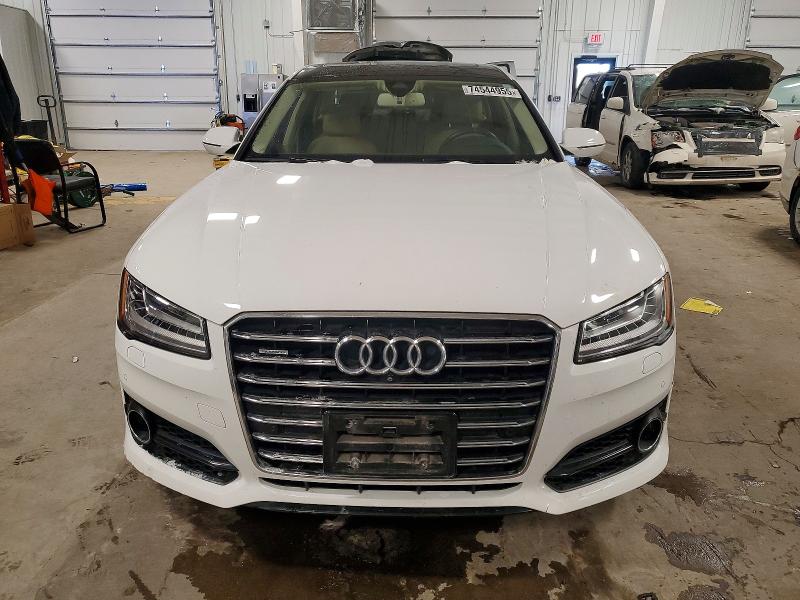 Photo 5 from auction – 2016 AUDI A8 L QUATT with VIN WAU43AFD4GN020707