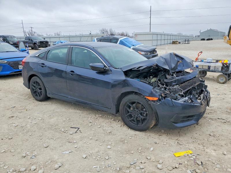 Photo 4 from auction – 2016 HONDA CIVIC LX with VIN 19XFC2F52GE094822