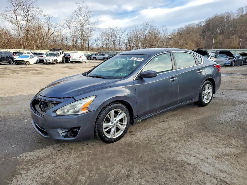 NISSAN ALTIMA 2.5 2013 with VIN 1N4AL3AP7DC230685 - Photo from auction