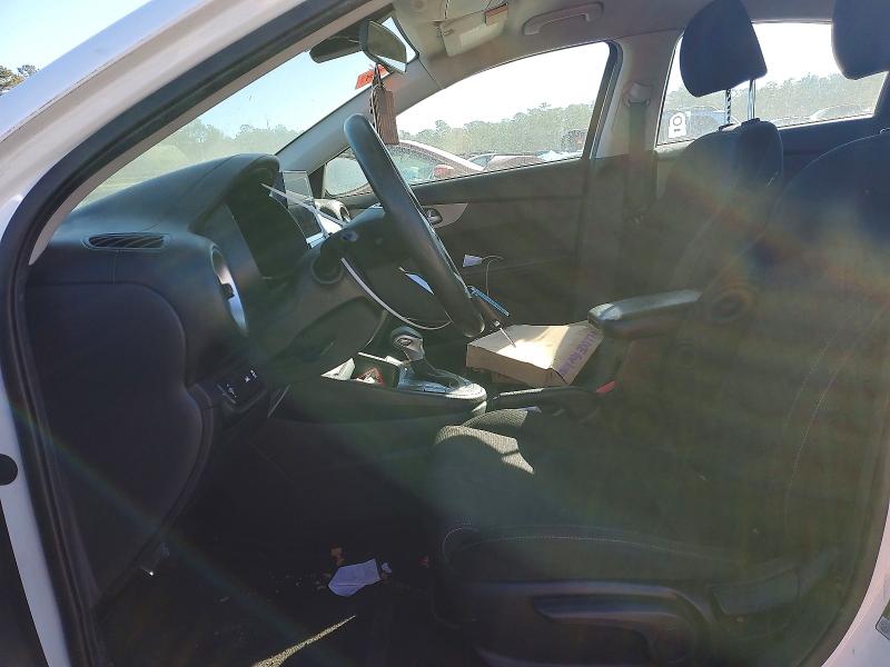 Photo 7 from auction – 2021 KIA FORTE FE with VIN 3KPF24AD6ME337220