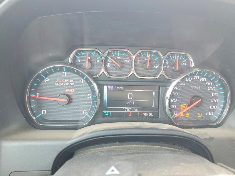 Zdjęcie 9 z aukcji – 2018 CHEVROLET SILVERADO z VIN 1GCUKREC2JF155506