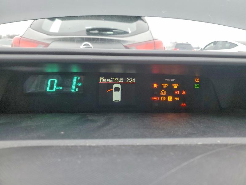 Photo 9 from auction – 2013 TOYOTA PRIUS C with VIN JTDKDTB37D1040517