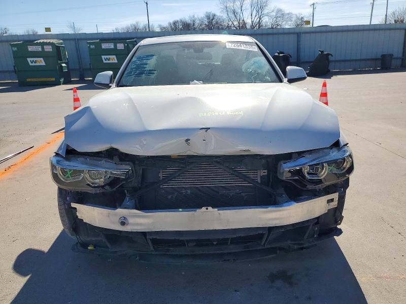Photo 5 from auction – 2018 BMW 330E with VIN WBA8E1C52JA756570
