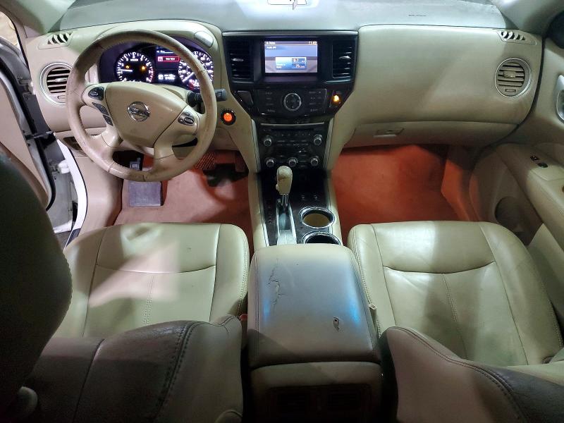 Photo 8 from auction – 2013 NISSAN PATHFINDER with VIN 5N1AR2MN8DC646592