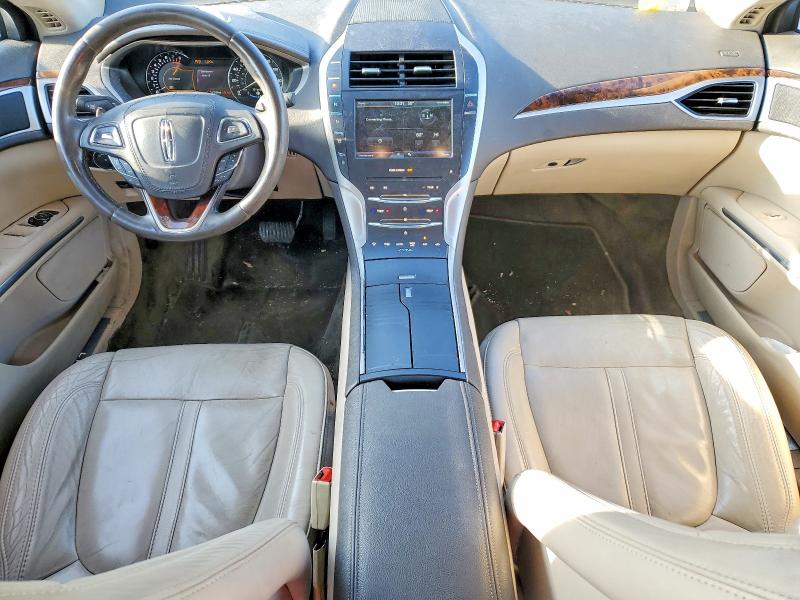 Снимка 8 от търг – 2016 LINCOLN MKZ с VIN 3LN6L2J96GR606418