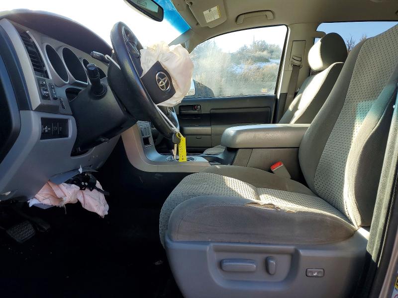 Photo 7 from auction – 2012 TOYOTA TUNDRA CRE with VIN 5TFDY5F12CX267241