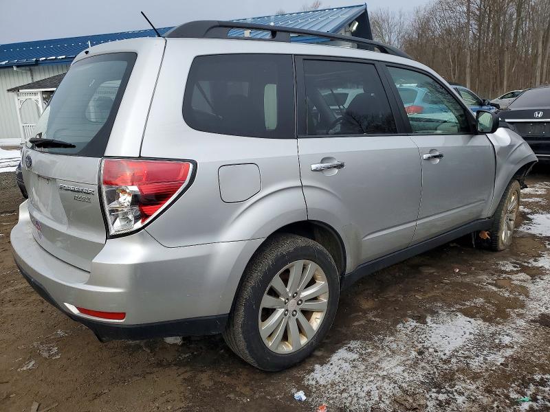 Photo 3 from auction – 2011 SUBARU FORESTER L with VIN JF2SHAEC4BH764997