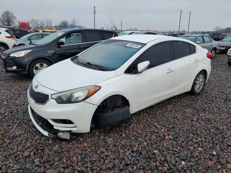 KIA FORTE EX 2014 with VIN KNAFX4A81E5176385 - Photo from auction