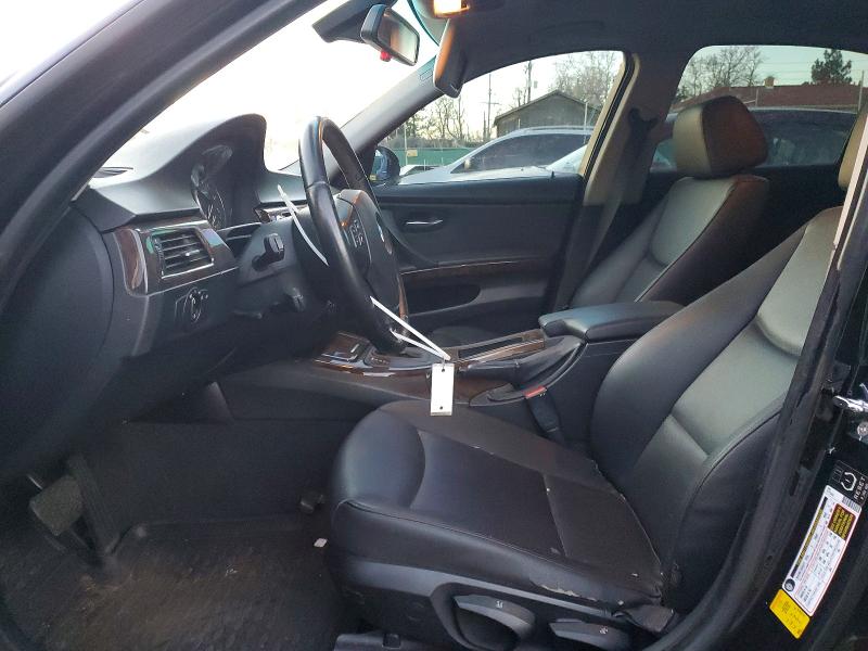 Photo 7 from auction – 2006 BMW 325 with VIN WBAVB13596PT23618