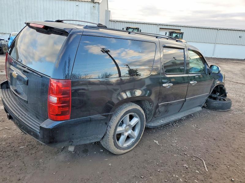 Photo 3 from auction – 2007 CHEVROLET SUBURBAN K with VIN 3GNFK16337G308031