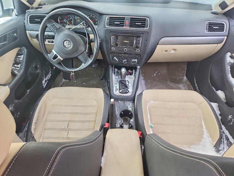 Photo 8 from auction – 2012 VOLKSWAGEN JETTA with VIN 3VWLP7AJ3CM377171