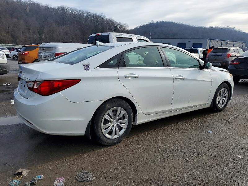 Photo 3 from auction – 2012 HYUNDAI SONATA GLS with VIN 5NPEB4AC8CH363623