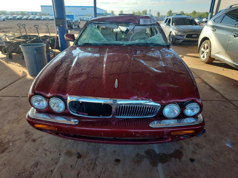 Photo 5 from auction – 2002 JAGUAR XJ8 with VIN SAJDA14C32LF44541