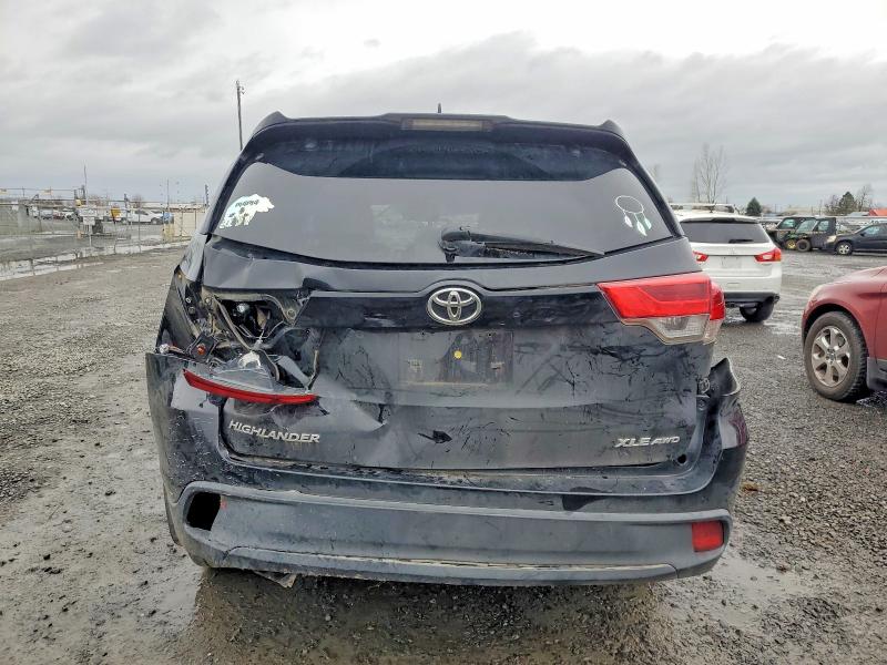 Photo 6 from auction – 2019 TOYOTA HIGHLANDER with VIN 5TDJZRFH2KS598622