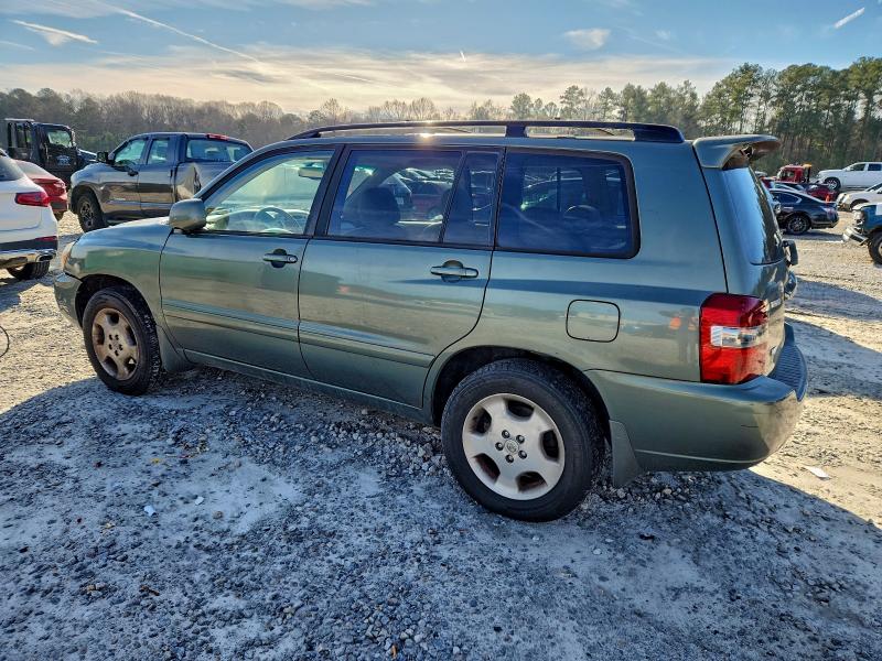 Photo 2 from auction – 2005 TOYOTA HIGHLANDER with VIN JTEDP21A150088253