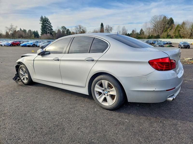 Photo 2 from auction – 2012 BMW 528 with VIN WBAXG5C52CDY30150