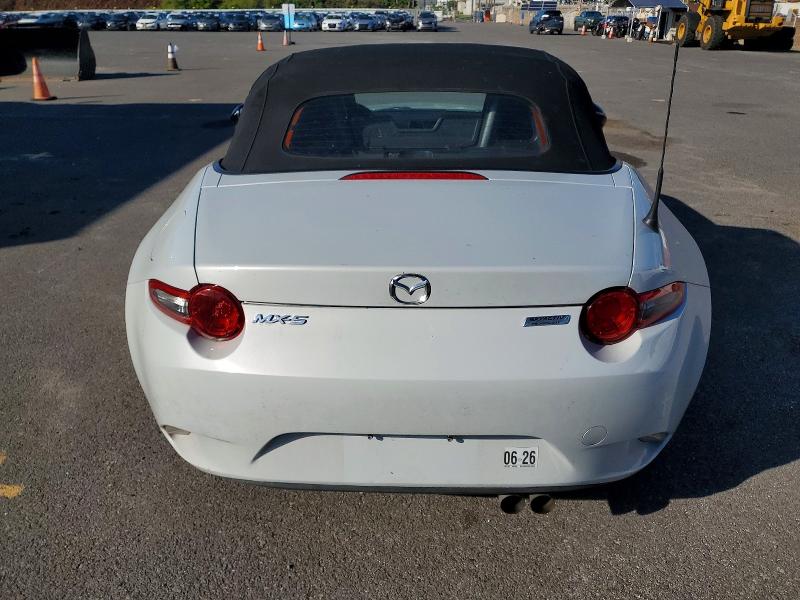 Photo 6 from auction – 2016 MAZDA MX-5 MIATA with VIN JM1NDAB70G0109689