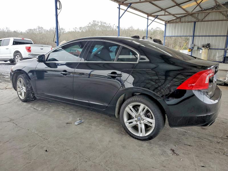 Photo 2 from auction – 2015 VOLVO S60 PREMIE with VIN YV1612TB7F2305504