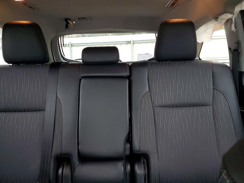 Photo 10 from auction – 2019 TOYOTA HIGHLANDER with VIN 5TDBZRFHXKS987920