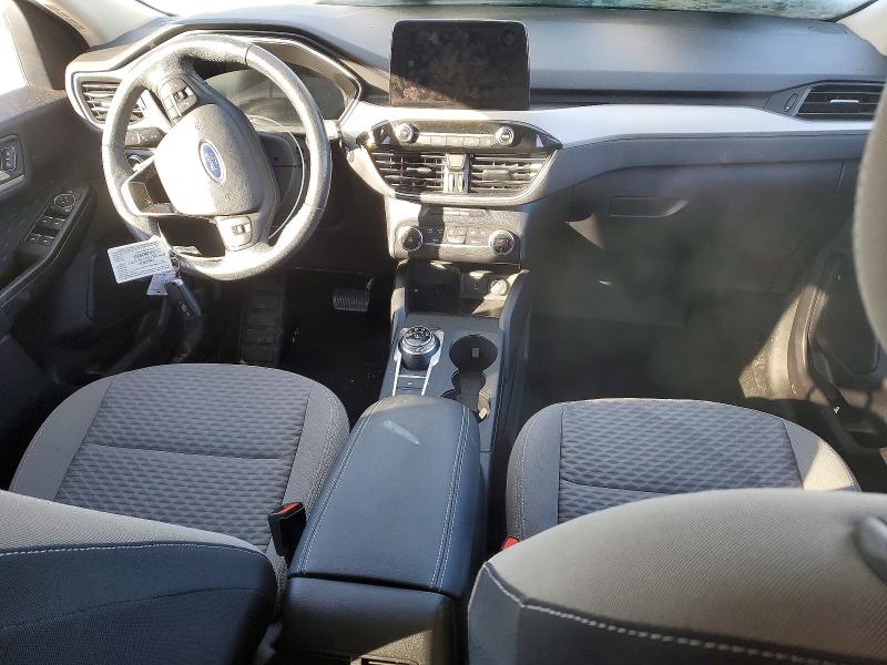 Photo 8 from auction – 2020 FORD ESCAPE SE with VIN 1FMCU9BZ8LUC25647