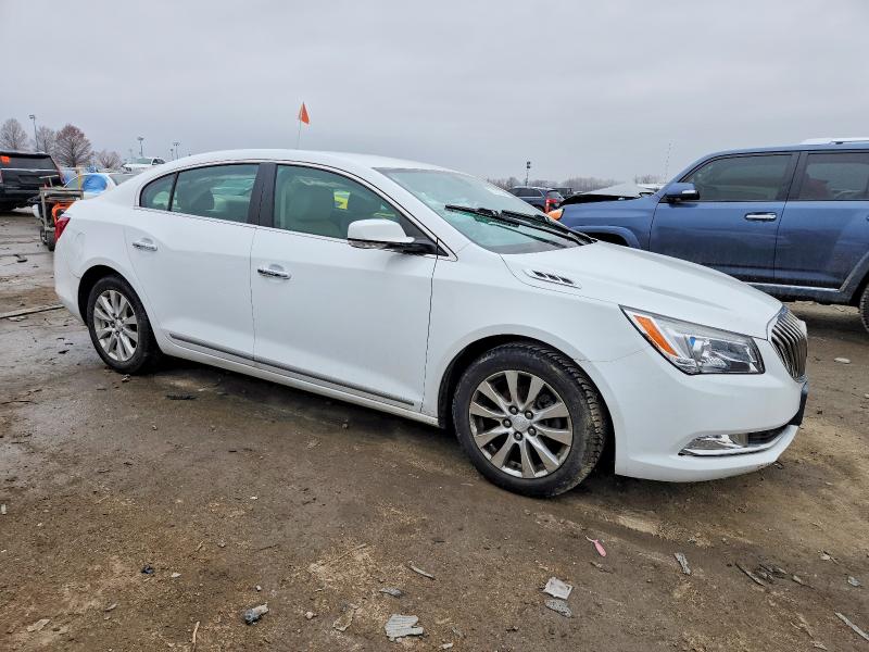 Photo 4 from auction – 2015 BUICK LACROSSE with VIN 1G4GB5GR2FF313952